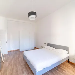 アパート Hbhall Residenze Darsena 