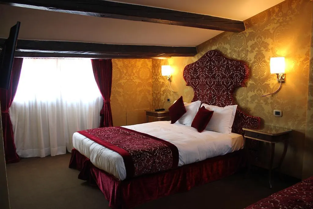 Hotel Casanova Venedig 4*,