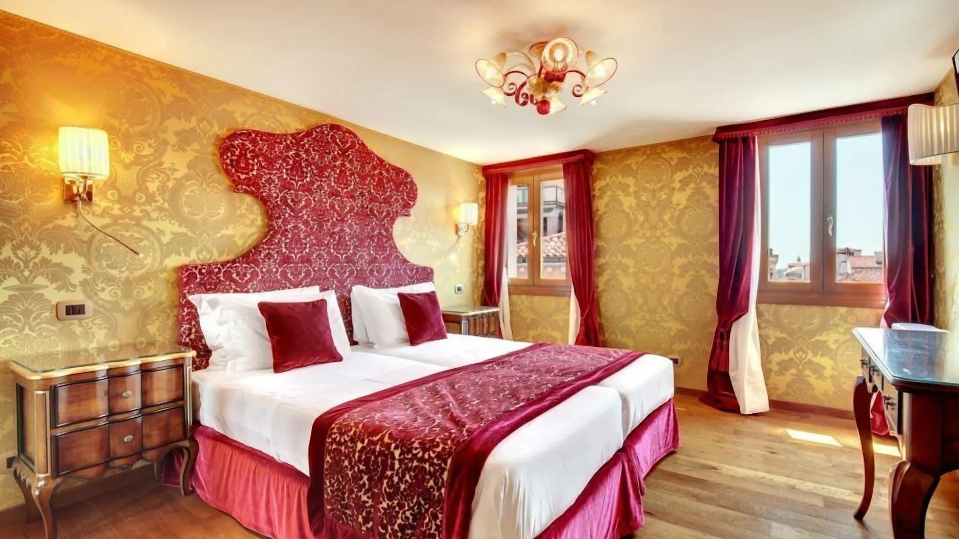 Hotel Casanova Venice