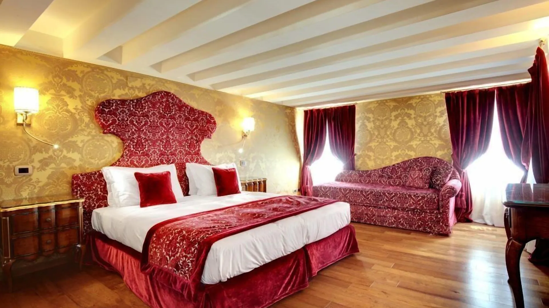 Hotel Casanova Venice