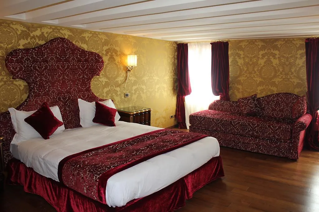 Hotel Casanova Venice