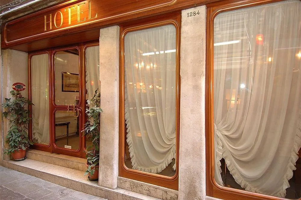 ****  Hotel Casanova Venice Italy